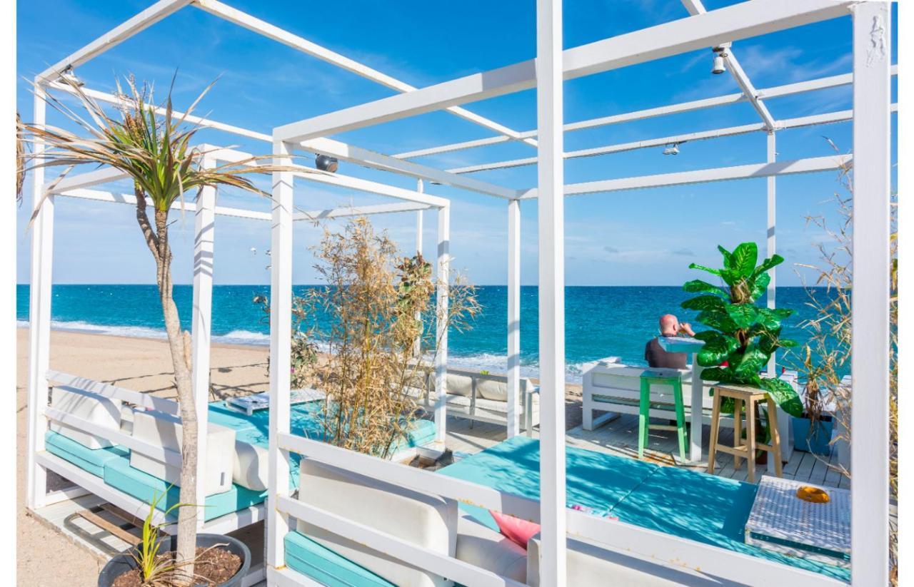 Homeholidaysrentals Salvador Пінеза-да-Мар Екстер'єр фото