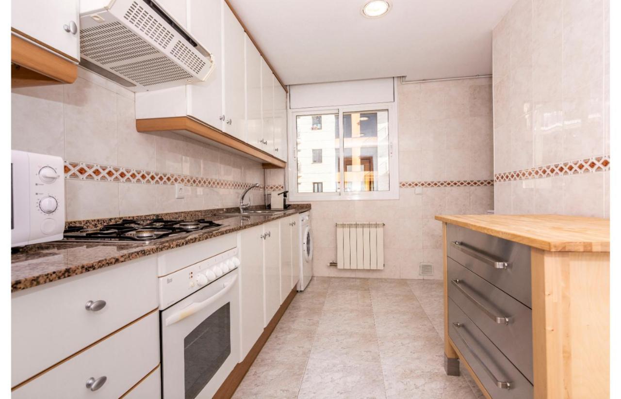 Homeholidaysrentals Salvador Пінеза-да-Мар Екстер'єр фото