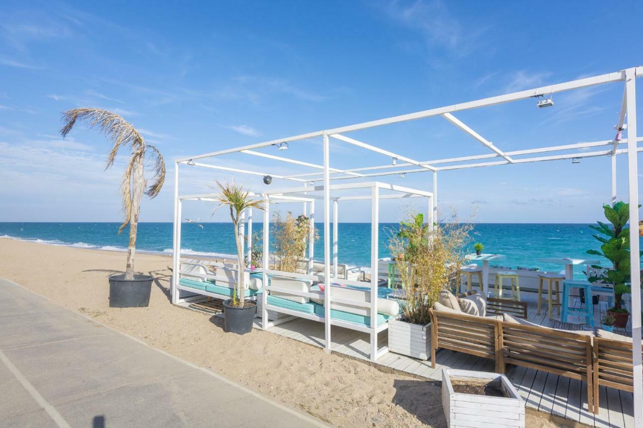 Homeholidaysrentals Salvador Пінеза-да-Мар Екстер'єр фото