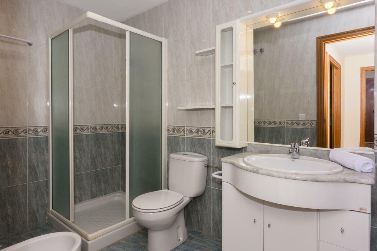 Homeholidaysrentals Salvador Пінеза-да-Мар Екстер'єр фото