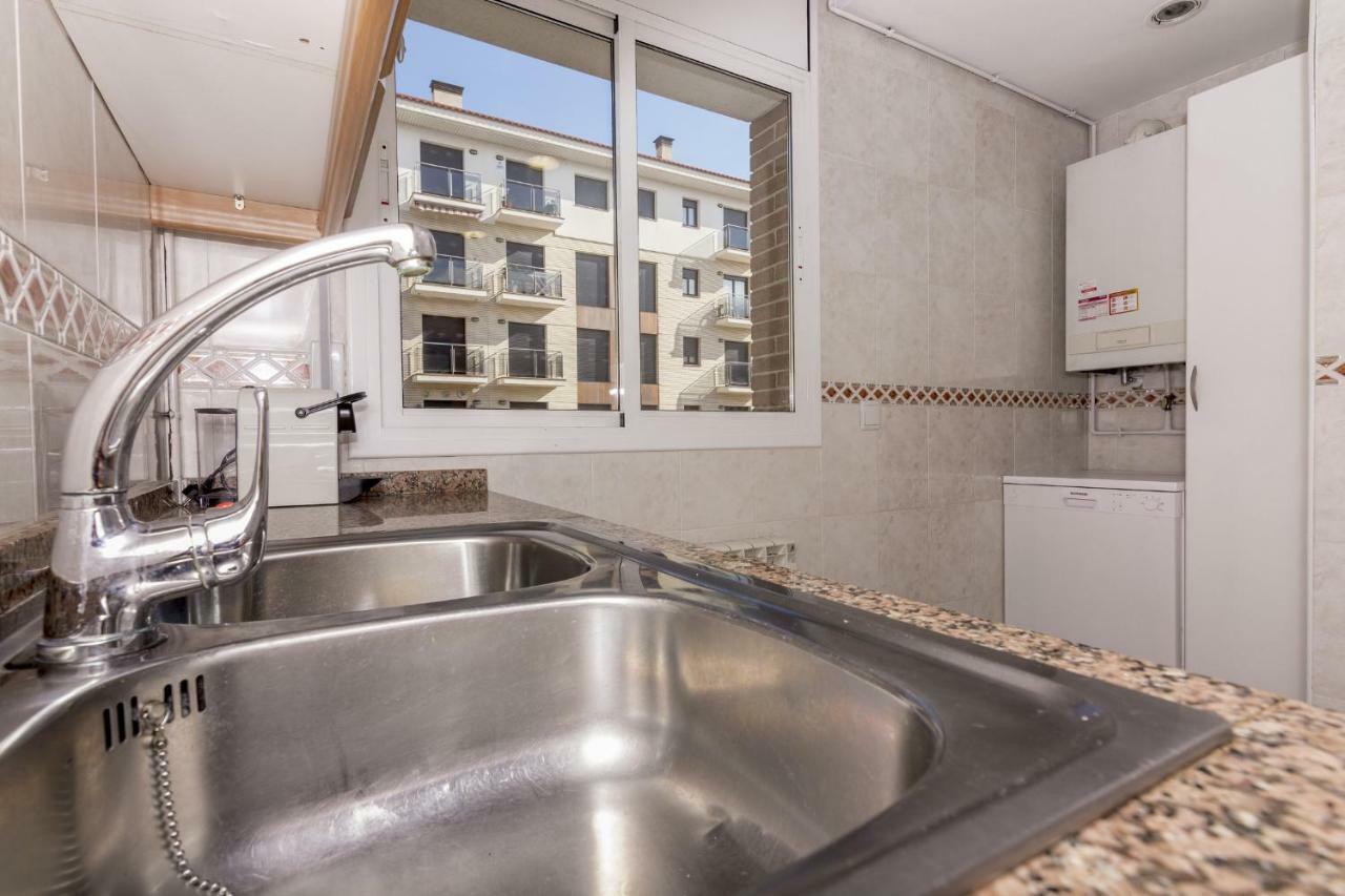Homeholidaysrentals Salvador Пінеза-да-Мар Екстер'єр фото