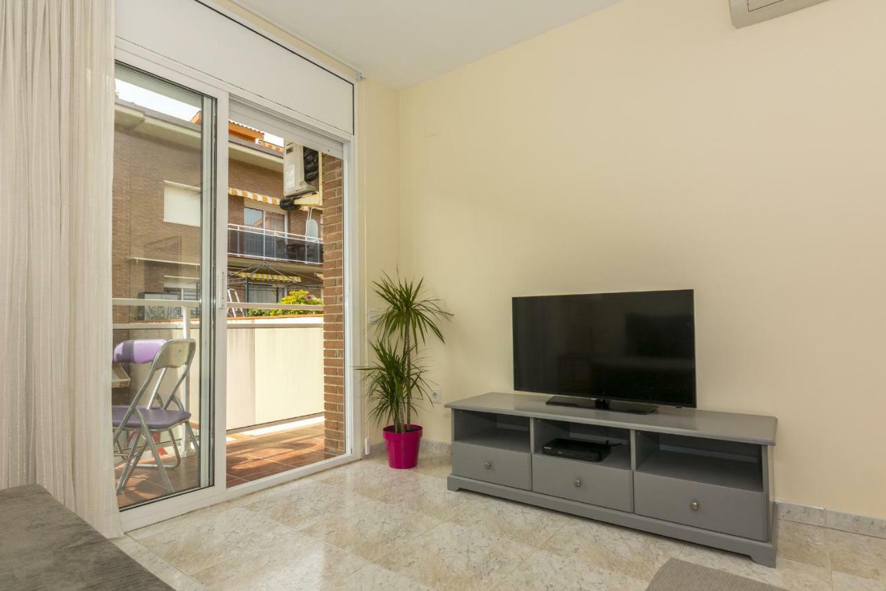 Homeholidaysrentals Salvador Пінеза-да-Мар Екстер'єр фото
